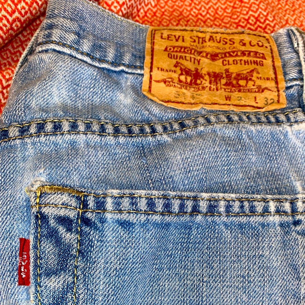 Vintage Levi slim straight.